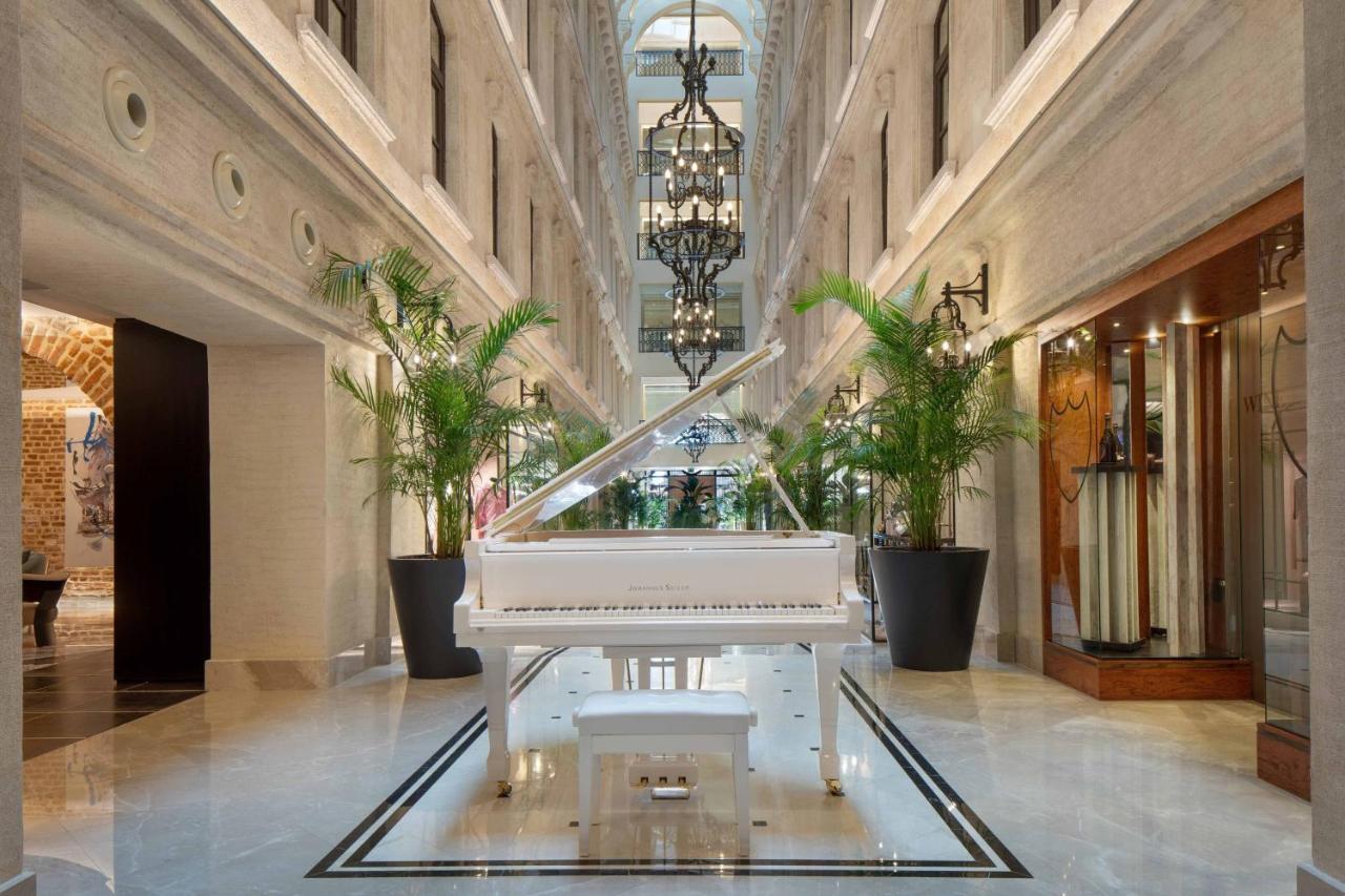 Jw Marriott Istanbul Bosphorus Hotel Екстериор снимка
