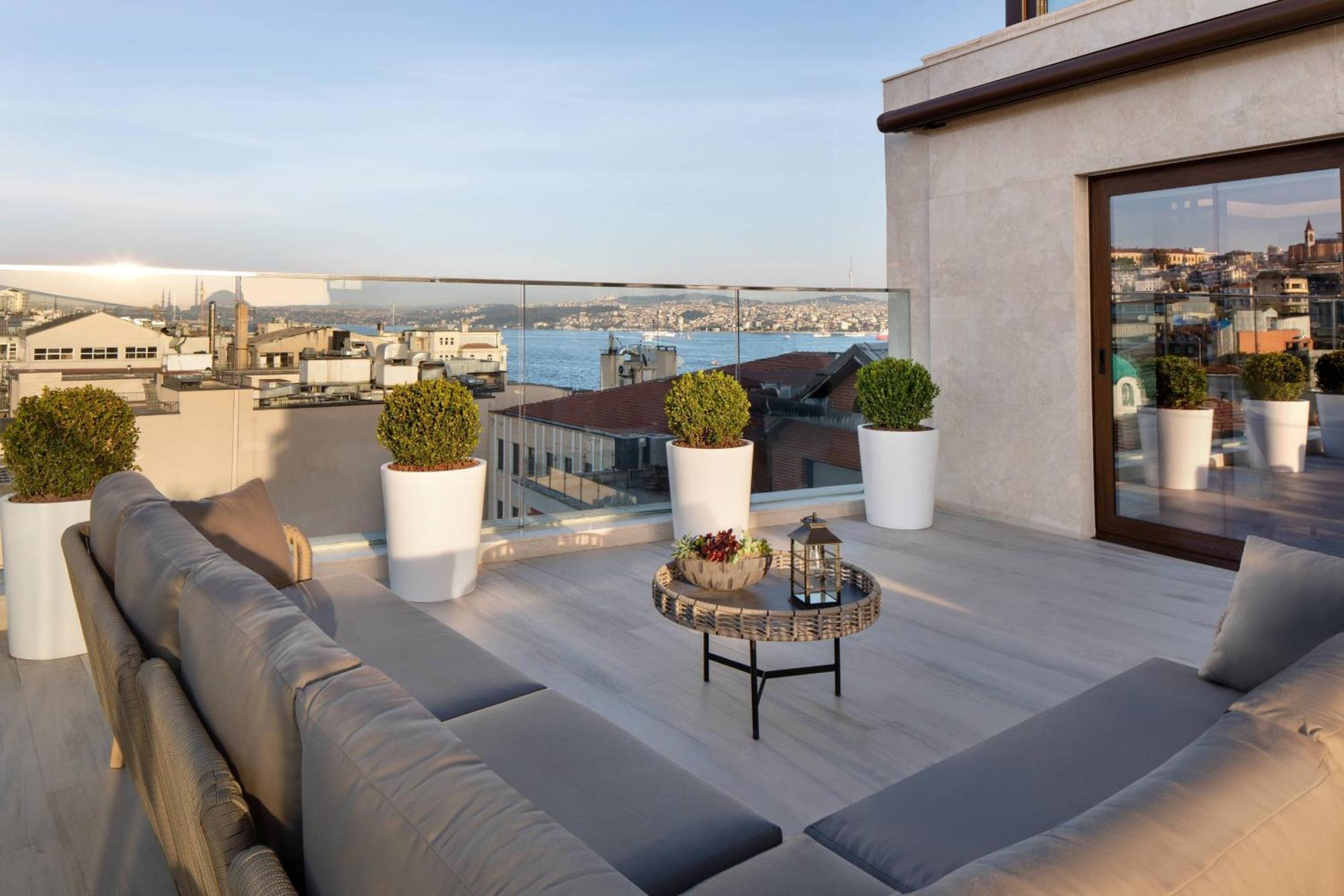 Jw Marriott Istanbul Bosphorus Hotel Екстериор снимка